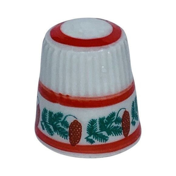 VTG Red White Green Pine Cone Christmas Sewing Thimble Holiday Christmascore - Picture 6 of 8